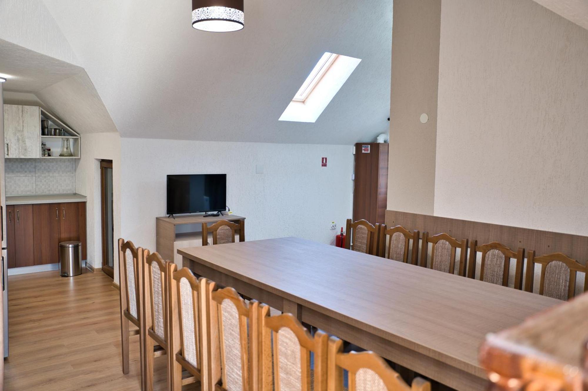 Perla Argesului, Ciubar, Piscina, Lift, Gratar, Cabana, Pensiuni, Hotel Cazare Transfagarasan Curtea De Arges Albestii de Arges エクステリア 写真