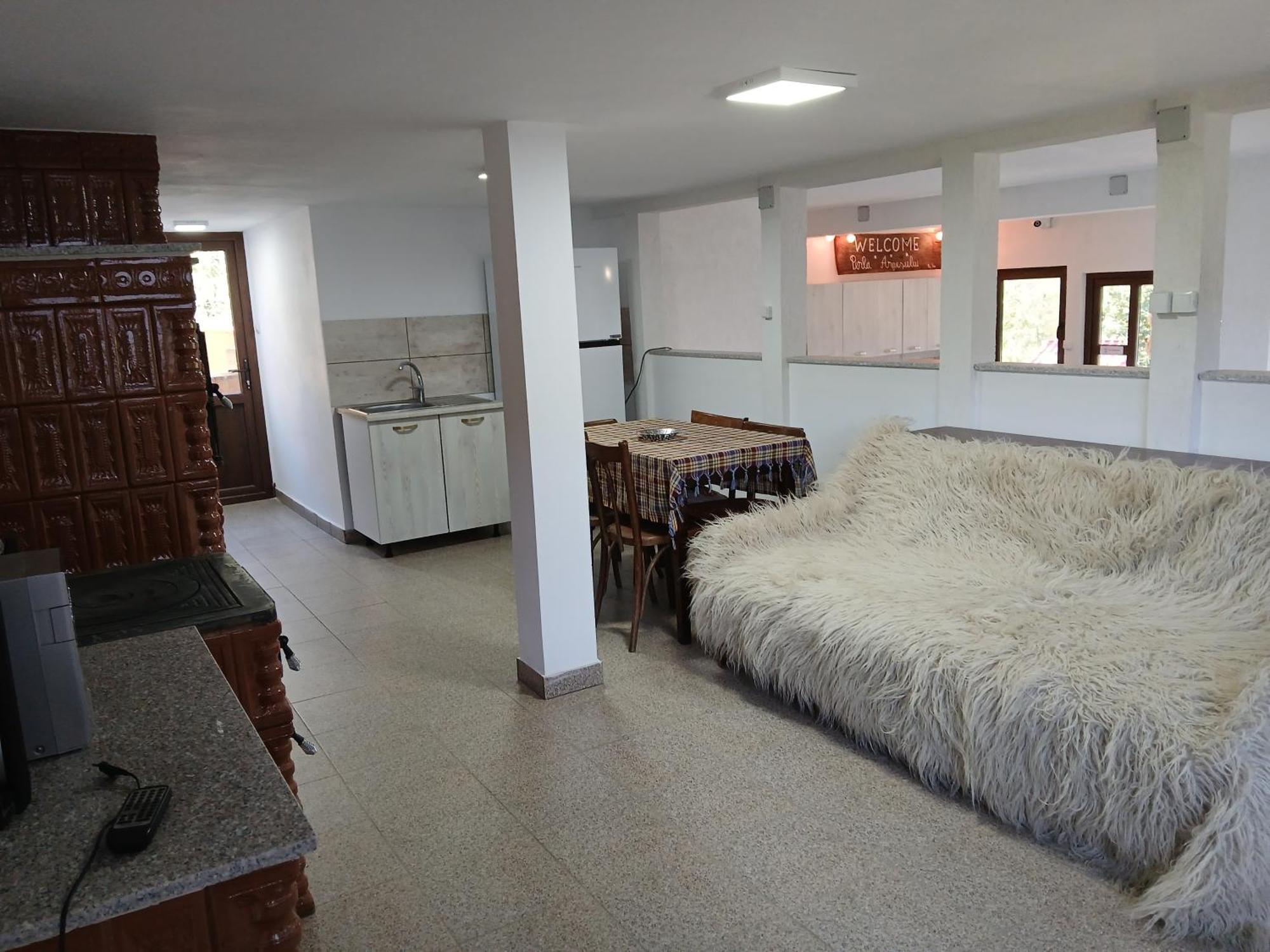 Perla Argesului, Ciubar, Piscina, Lift, Gratar, Cabana, Pensiuni, Hotel Cazare Transfagarasan Curtea De Arges Albestii de Arges エクステリア 写真