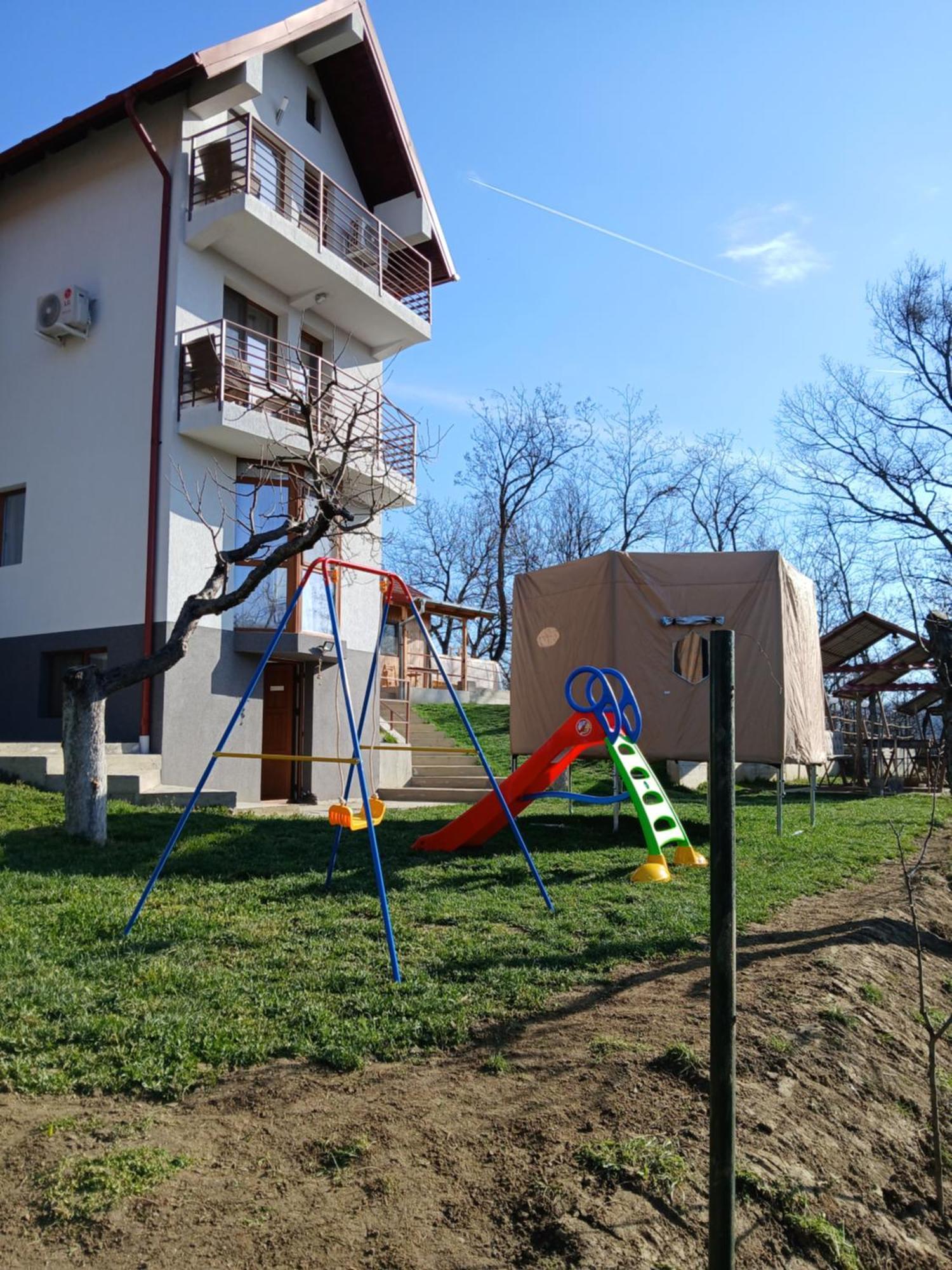 Perla Argesului, Ciubar, Piscina, Lift, Gratar, Cabana, Pensiuni, Hotel Cazare Transfagarasan Curtea De Arges Albestii de Arges エクステリア 写真